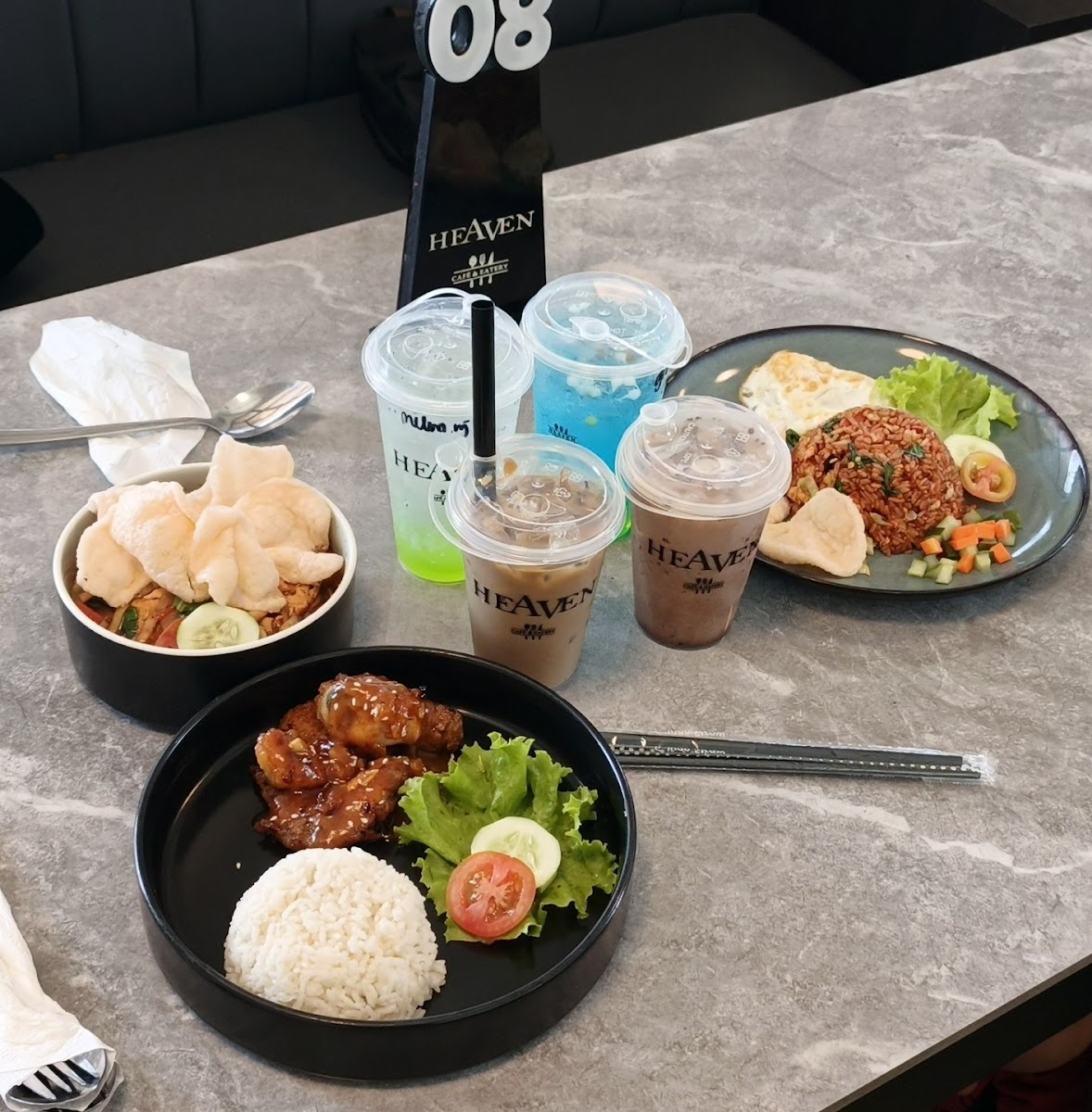 Heaven Cafe Gragalan Photo 3