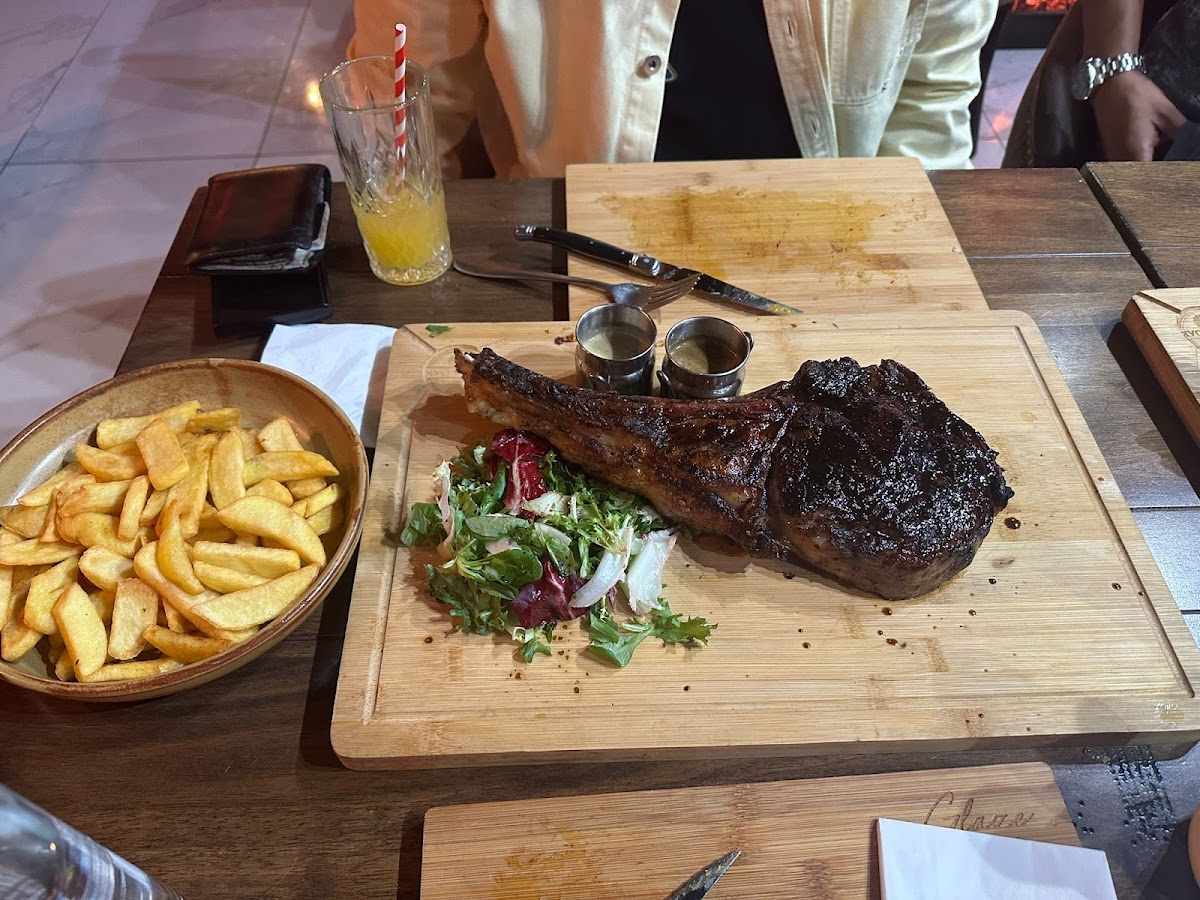 Glaze Grill & Lounge Photo 7