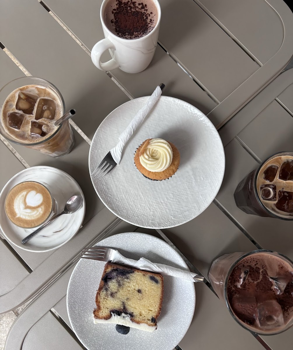 Plain Vanilla Telok Ayer Photo 5