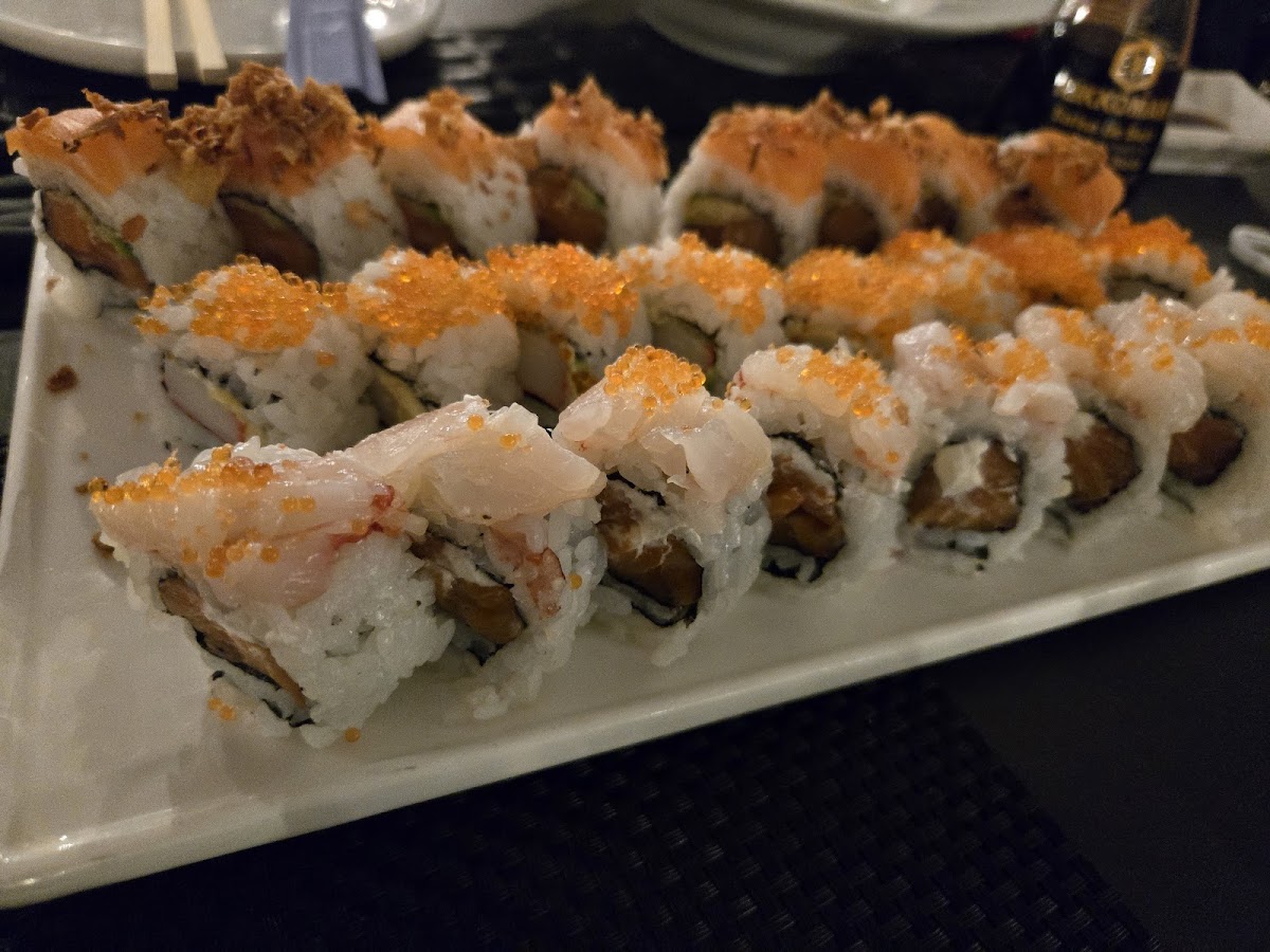 FUJI SUSHI ALL YOU CAN EAT Photo 3