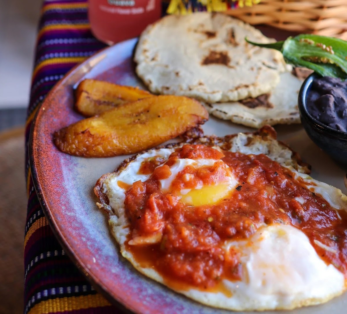 Dos Hermanos Bakery & Cafe Photo 8