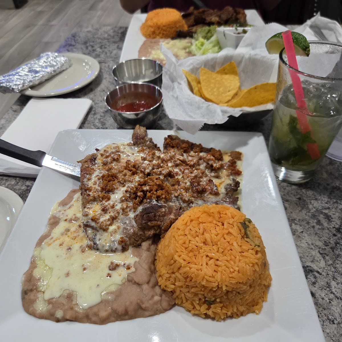 La Parrilla Mexican Grill Photo 4