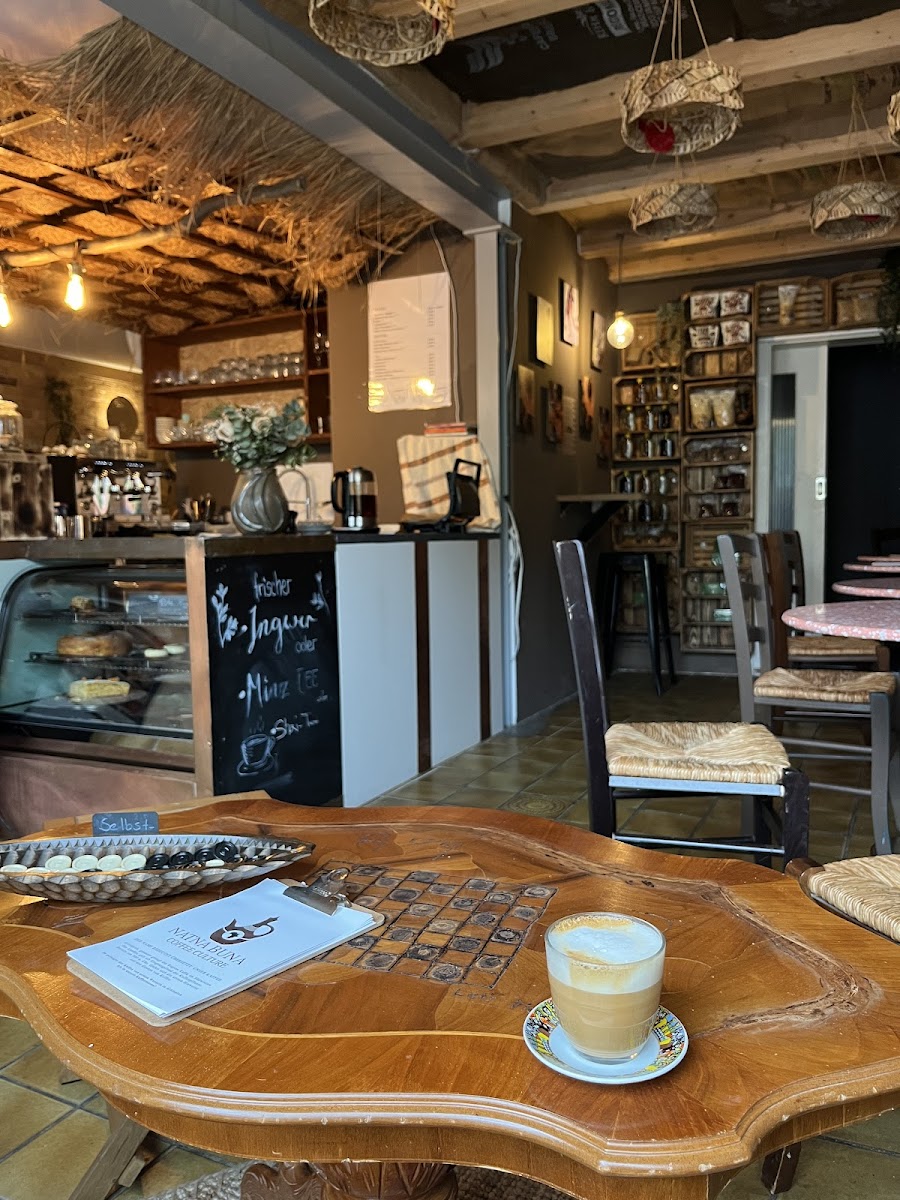 NatnaBuna coffee culture