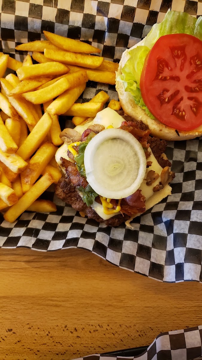 Southside Restaurant Photo 5