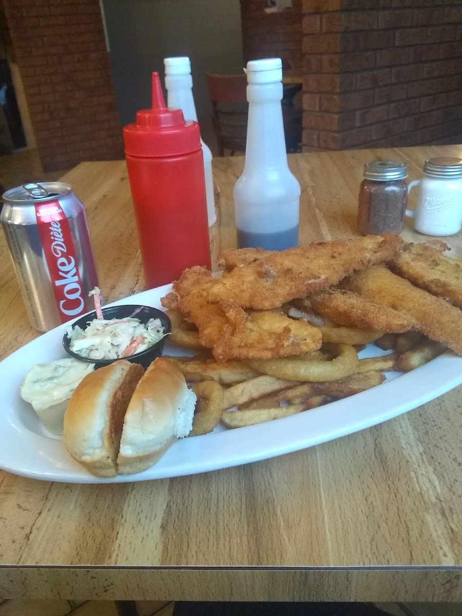 Southside Restaurant Photo 6
