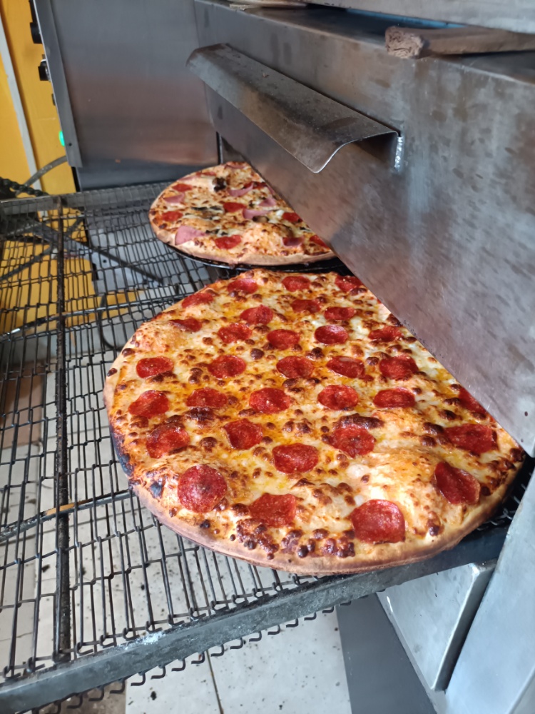 Flash Pizza Photo 5