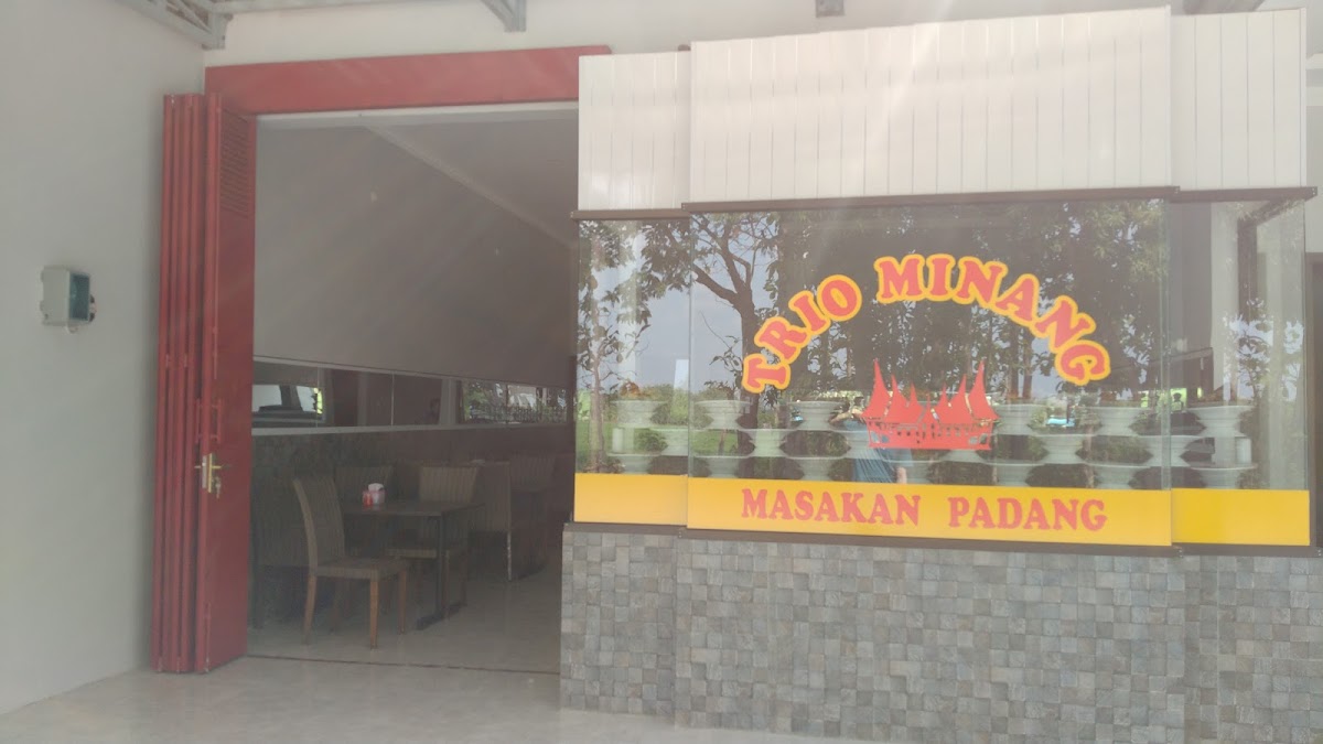 Rumah Makan Trio Minang Photo 7