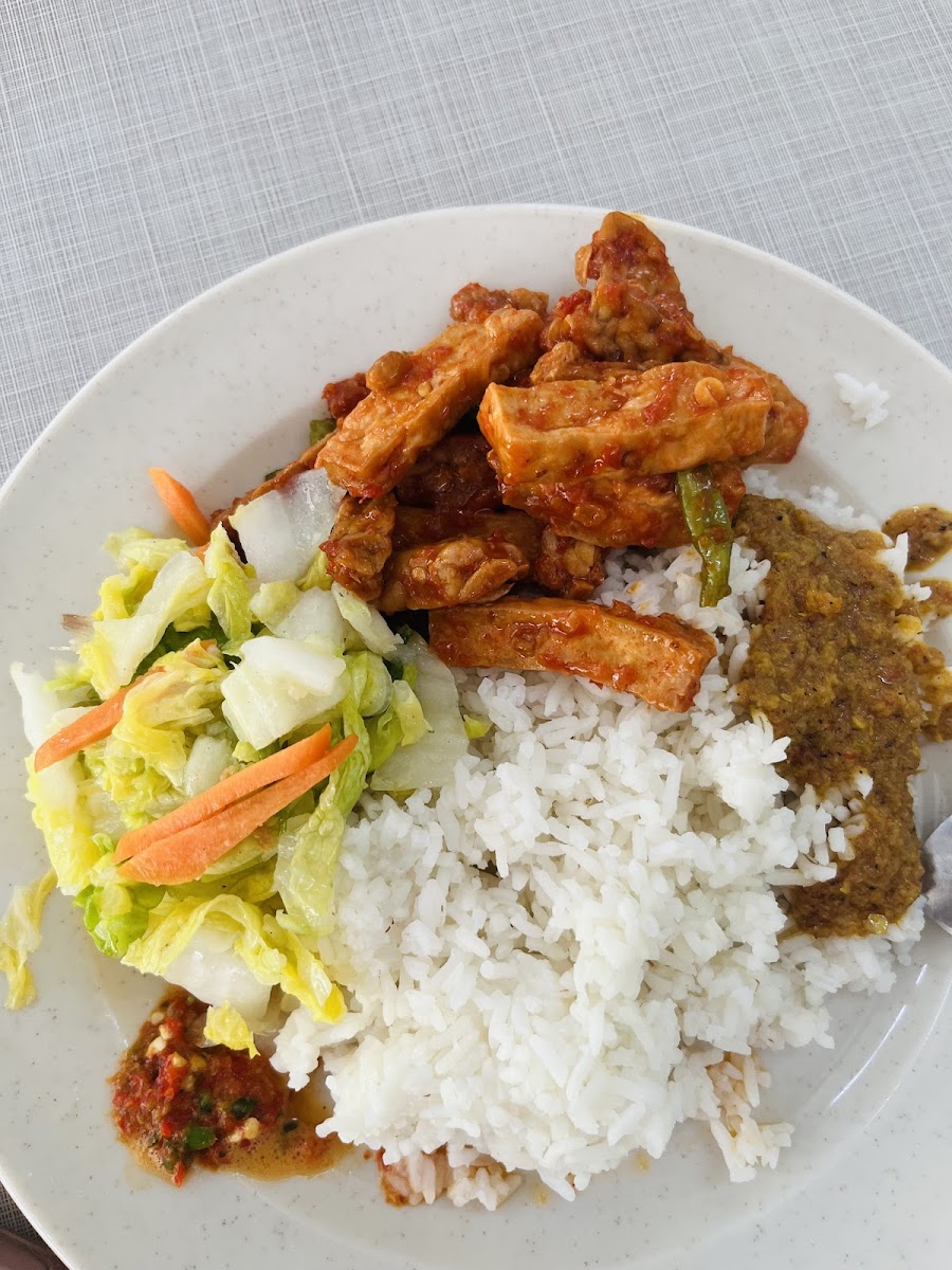 Bayu Cafe Catering and Services Photo 10