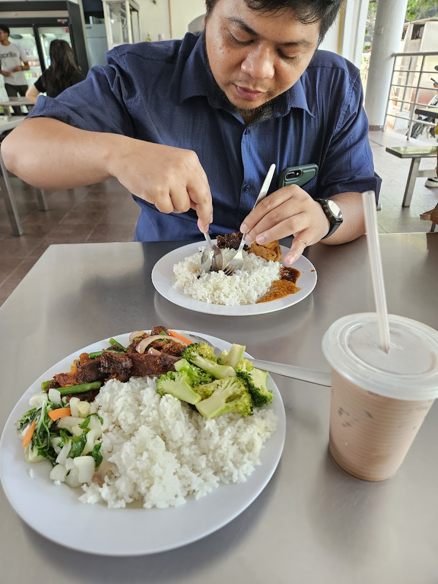 Bayu Cafe Catering and Services Photo 5