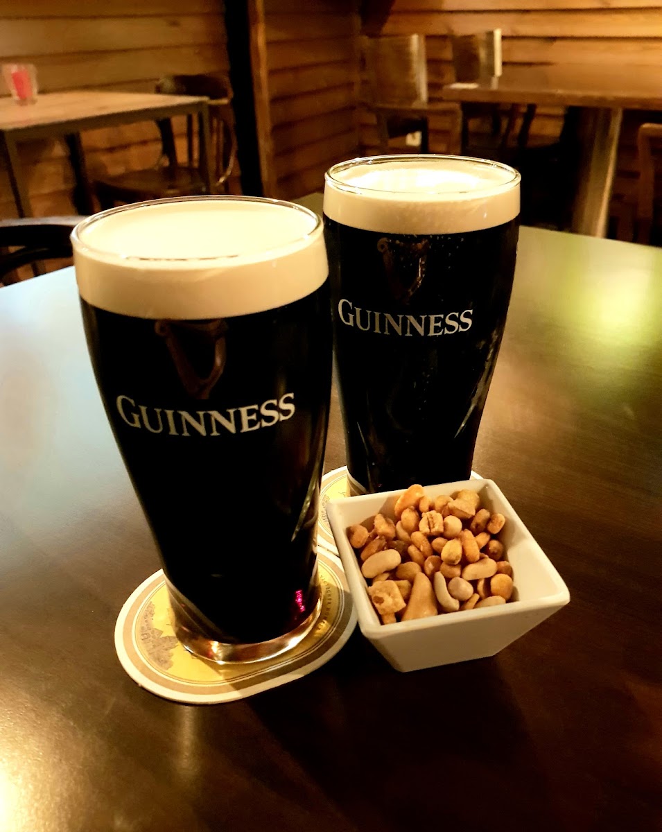O'Reilly's Photo 5