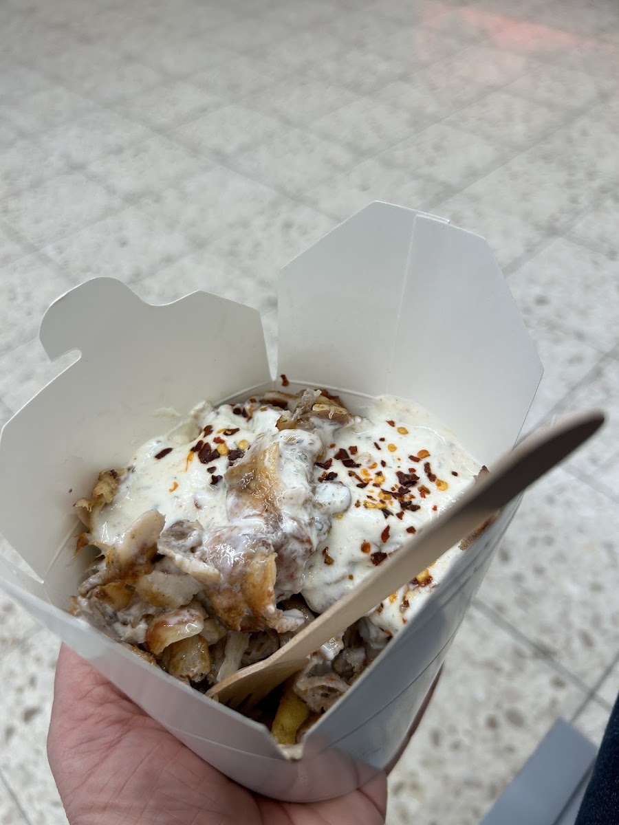 Imbiss- und Dönerbuden vor dem Kaufland Photo 5