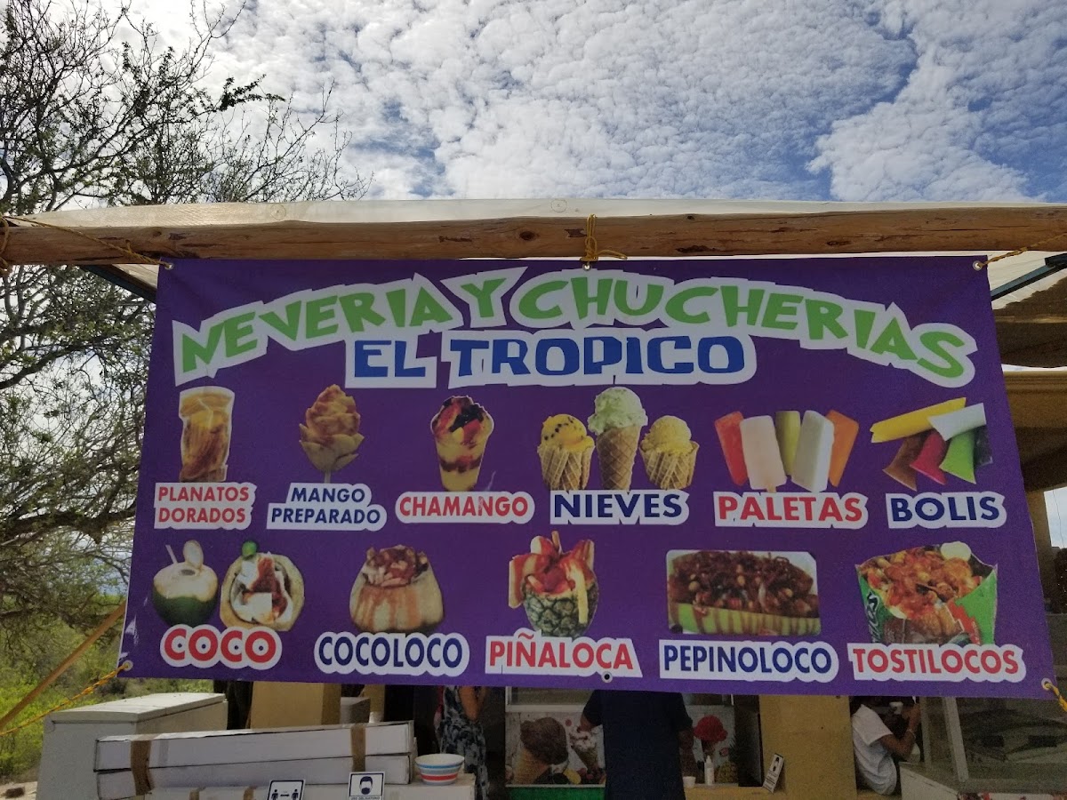 Nevería y chucherías El Trópico Photo Menu 1
