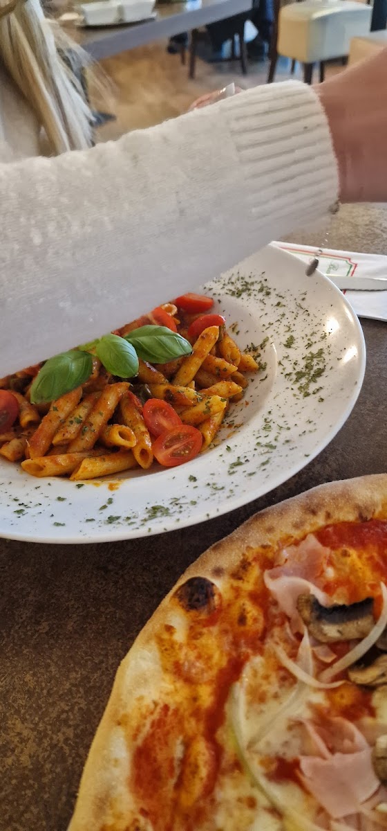 Ristorante Pizzeria Venezia Photo 6