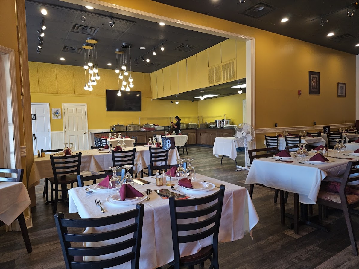 Mehfil Indian Cuisine - Pure Vegetarian