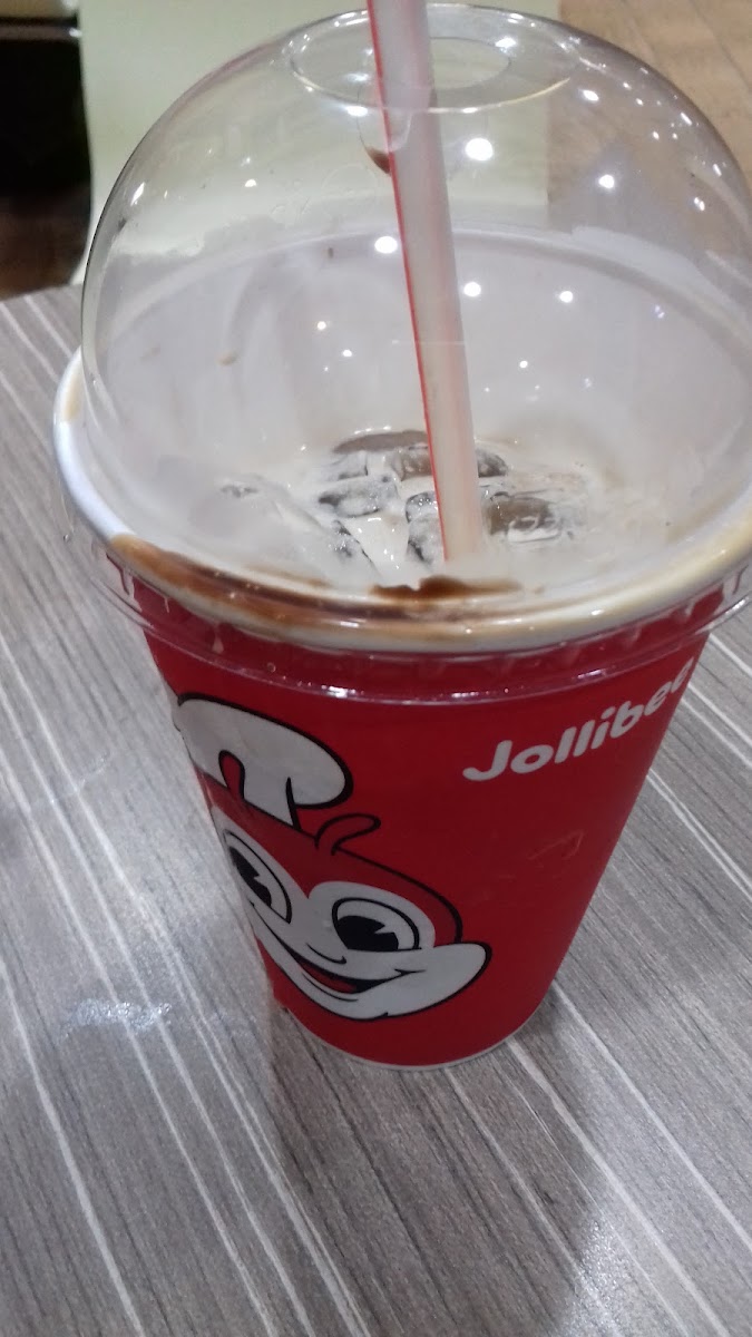 Jollibee Bonifacio Global City Photo 6