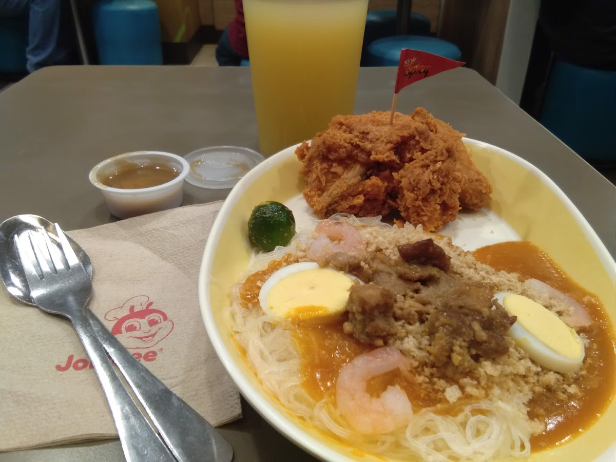 Jollibee Bonifacio Global City Photo 8
