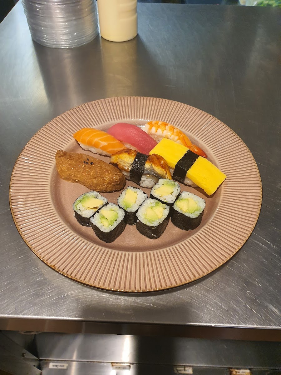 Sushi Paddo Photo 10