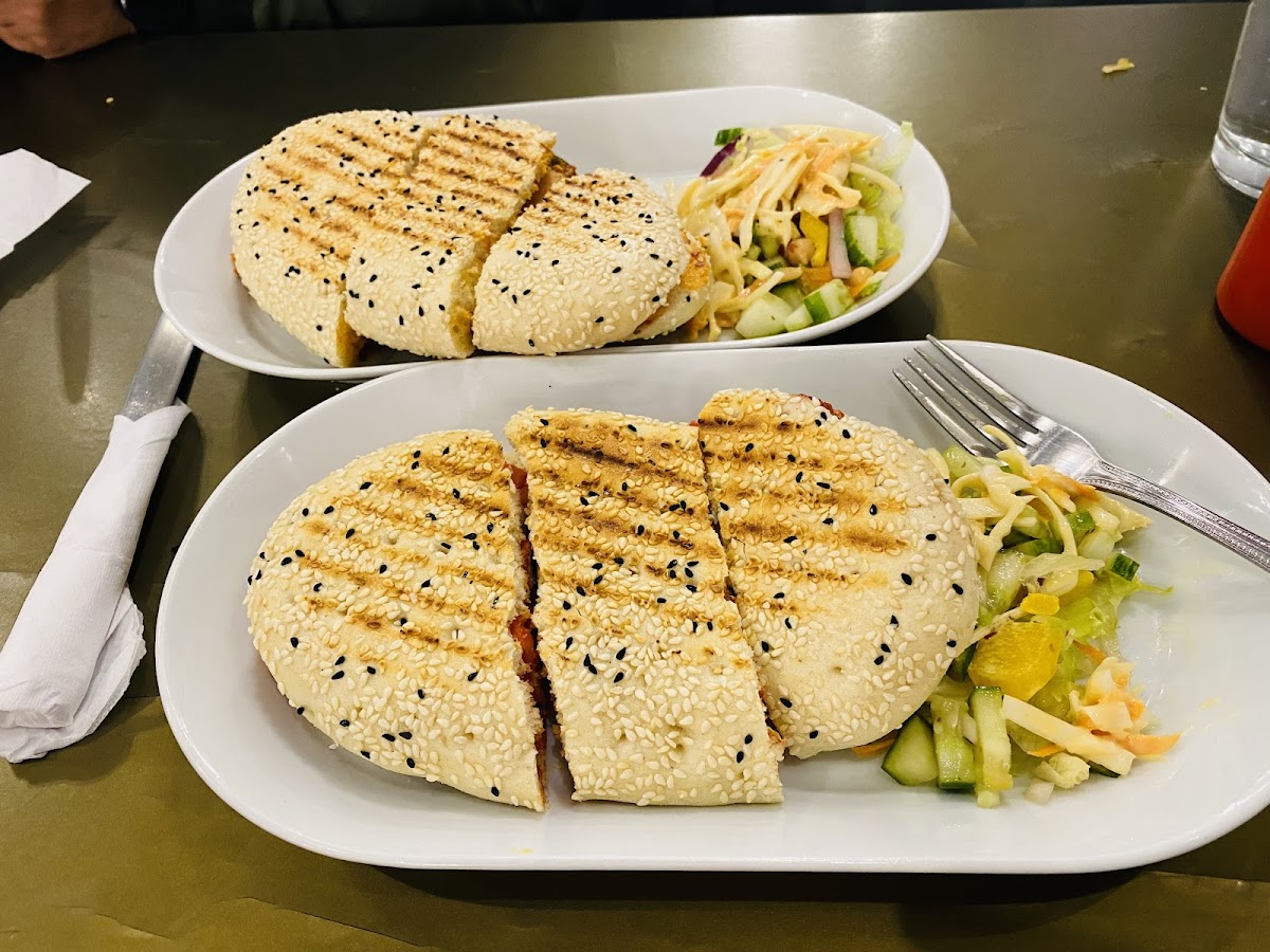Zaza's Cafe Photo 5