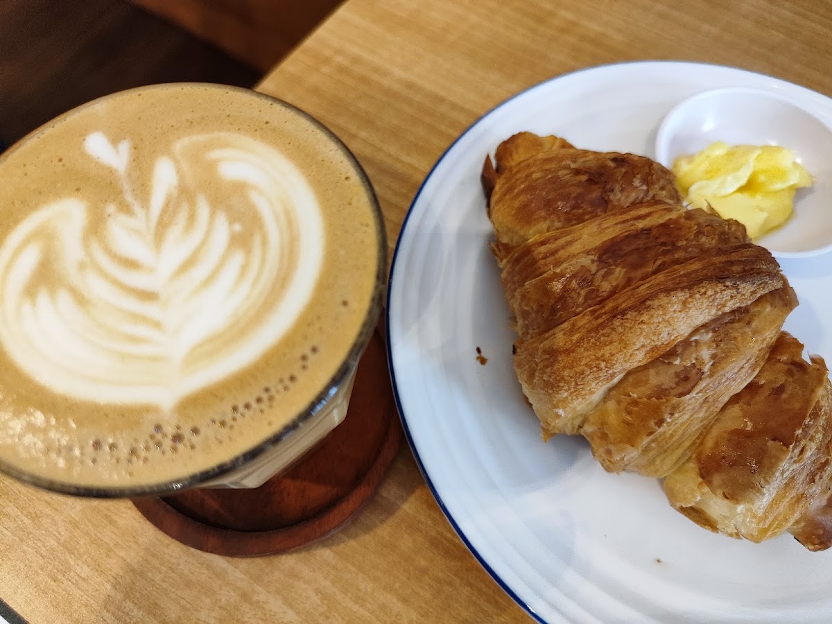 Golden Hour Coffee Photo 10