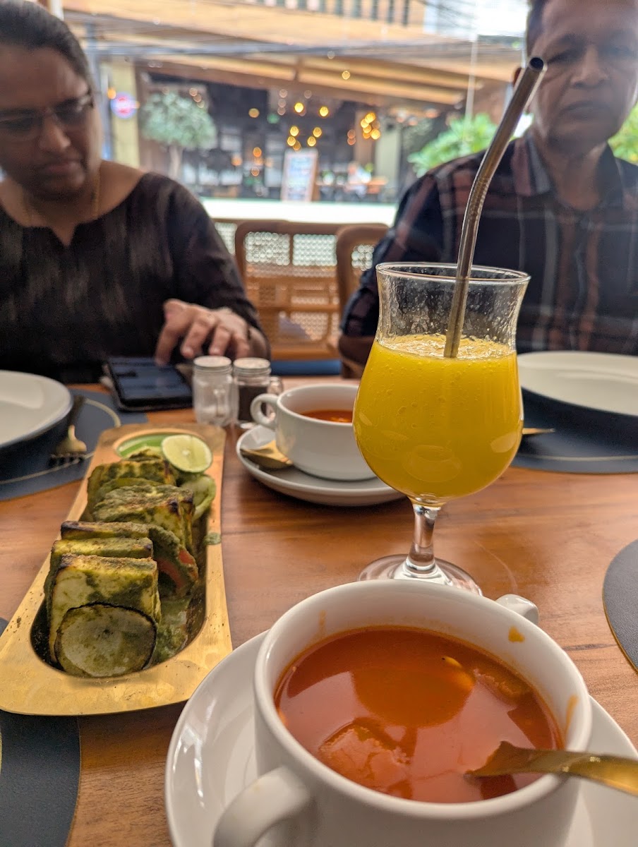 Aahar - Pure Vegetarian Indian Resturant Kuta Photo 5