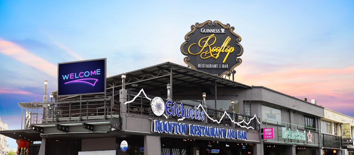 Rooftop Restaurant and Bar