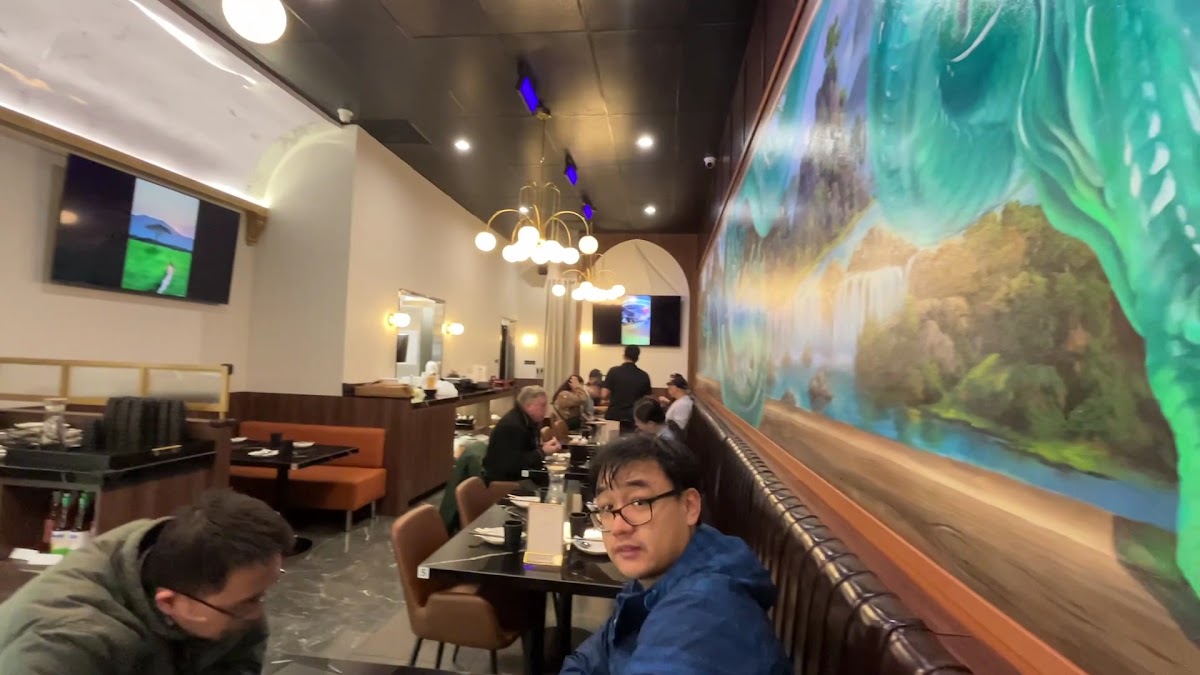 Long's Vietnamese Kitchen Photo 2