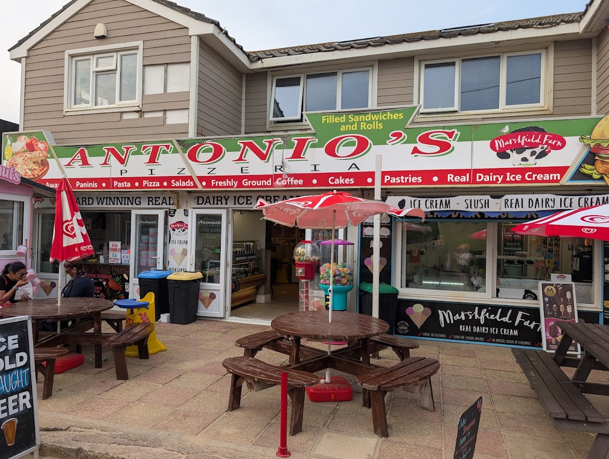 Antonio’s Pizzeria