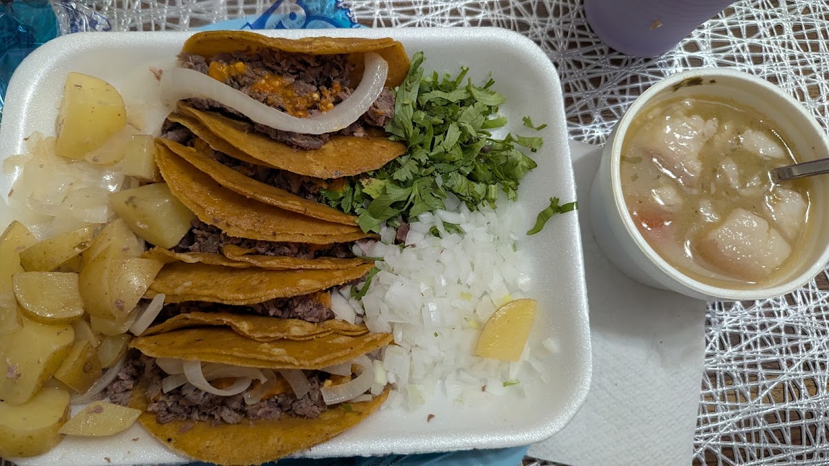 Tacos 'El Aguila' Photo 2
