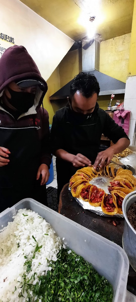 Tacos 'El Aguila' Photo 9