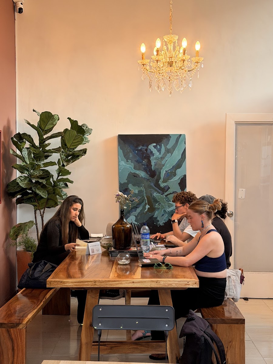 Del Toro Café