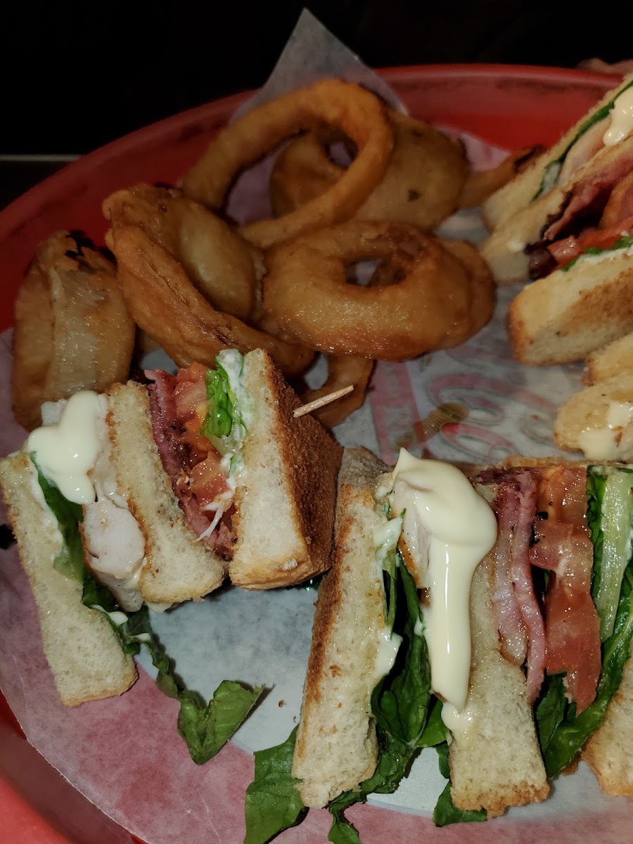 Diamond's Grill Photo 7