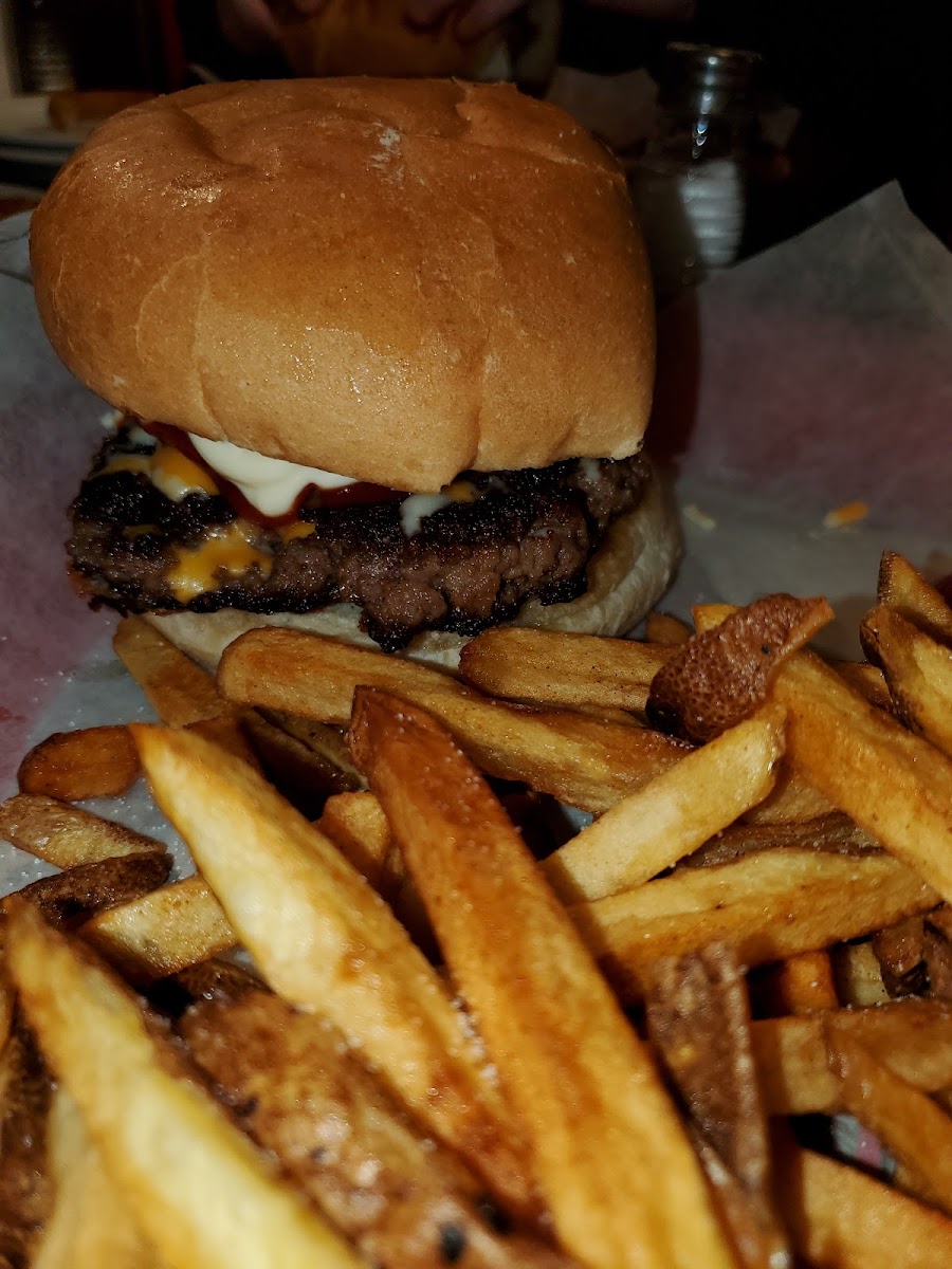 Diamond's Grill Photo 8