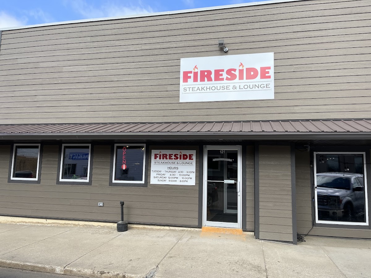 Fireside Steakhouse & Lounge