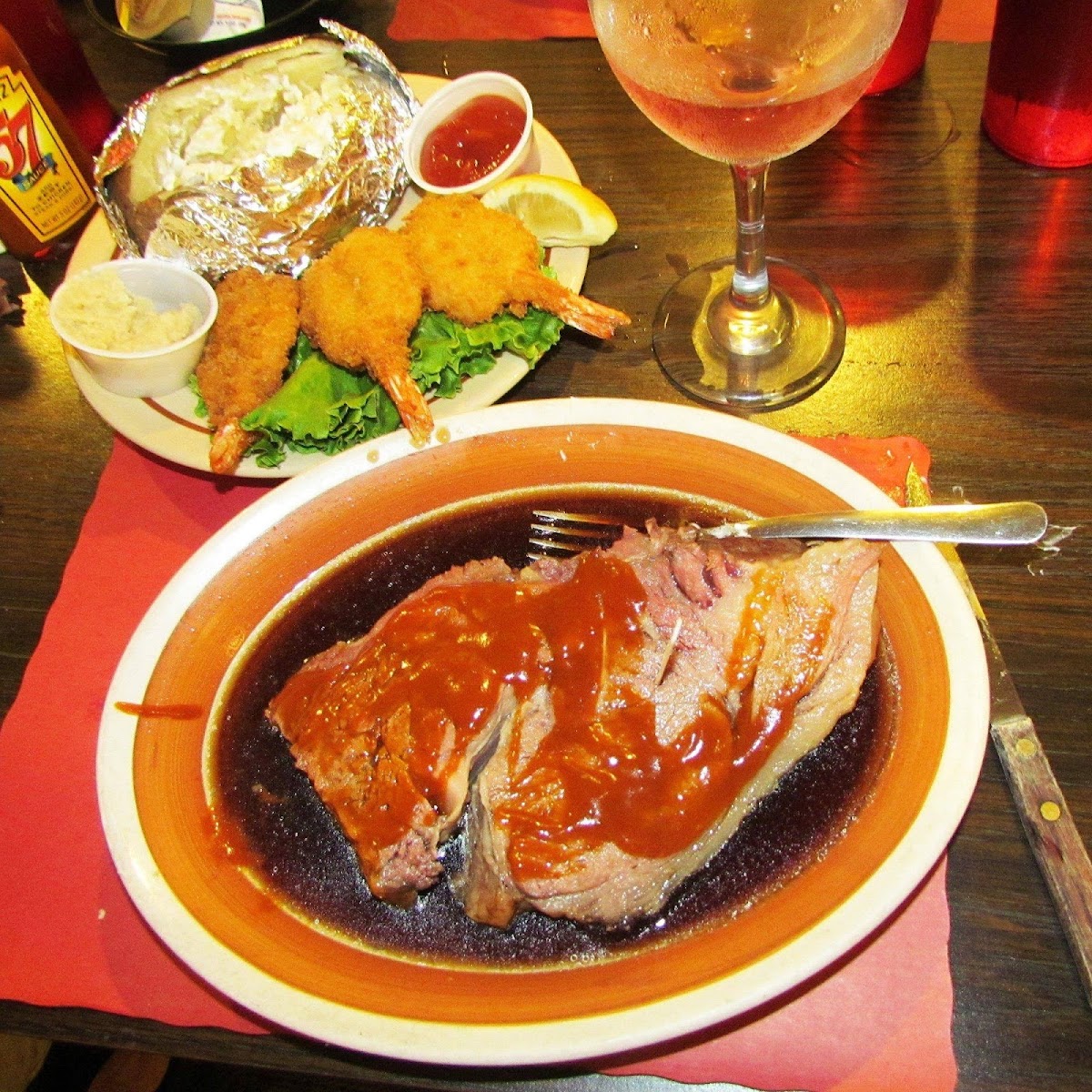 Fireside Steakhouse & Lounge Photo 2