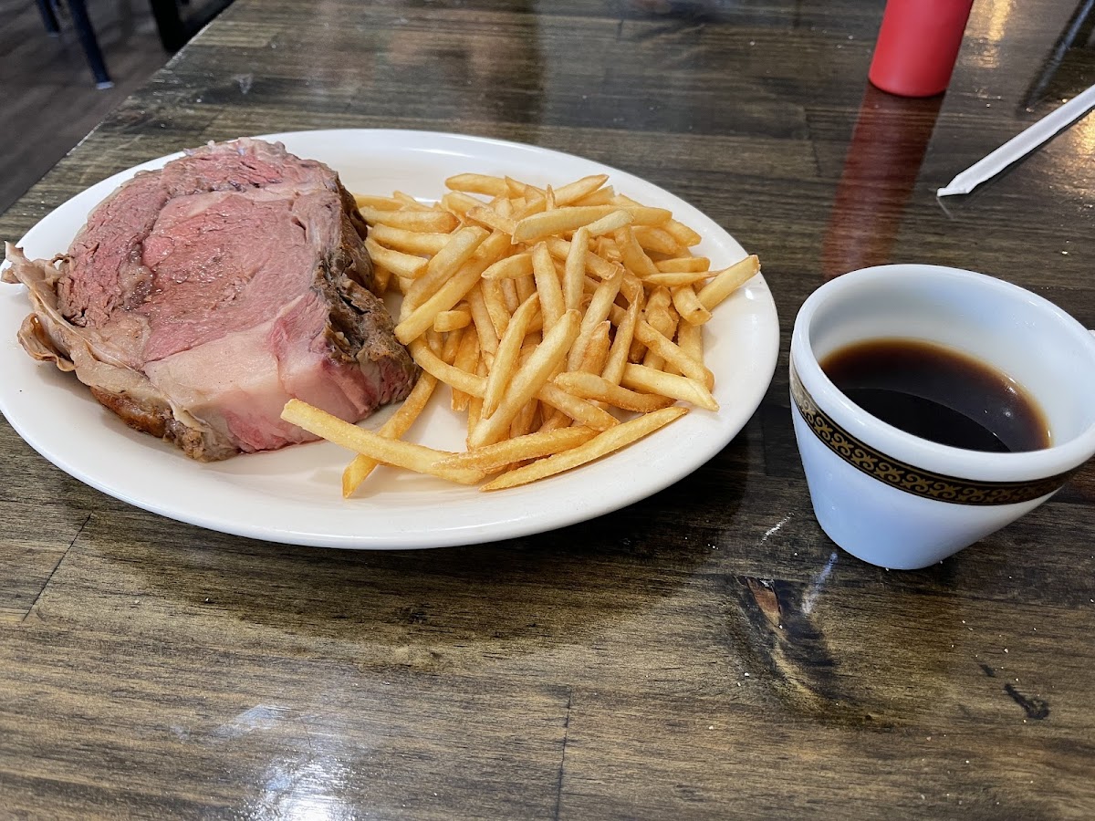 Fireside Steakhouse & Lounge Photo 7