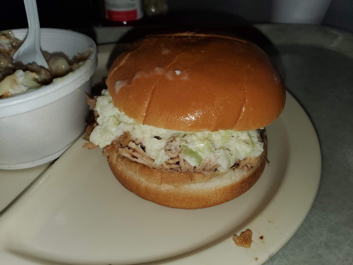 Bum's Restaurant Photo 8