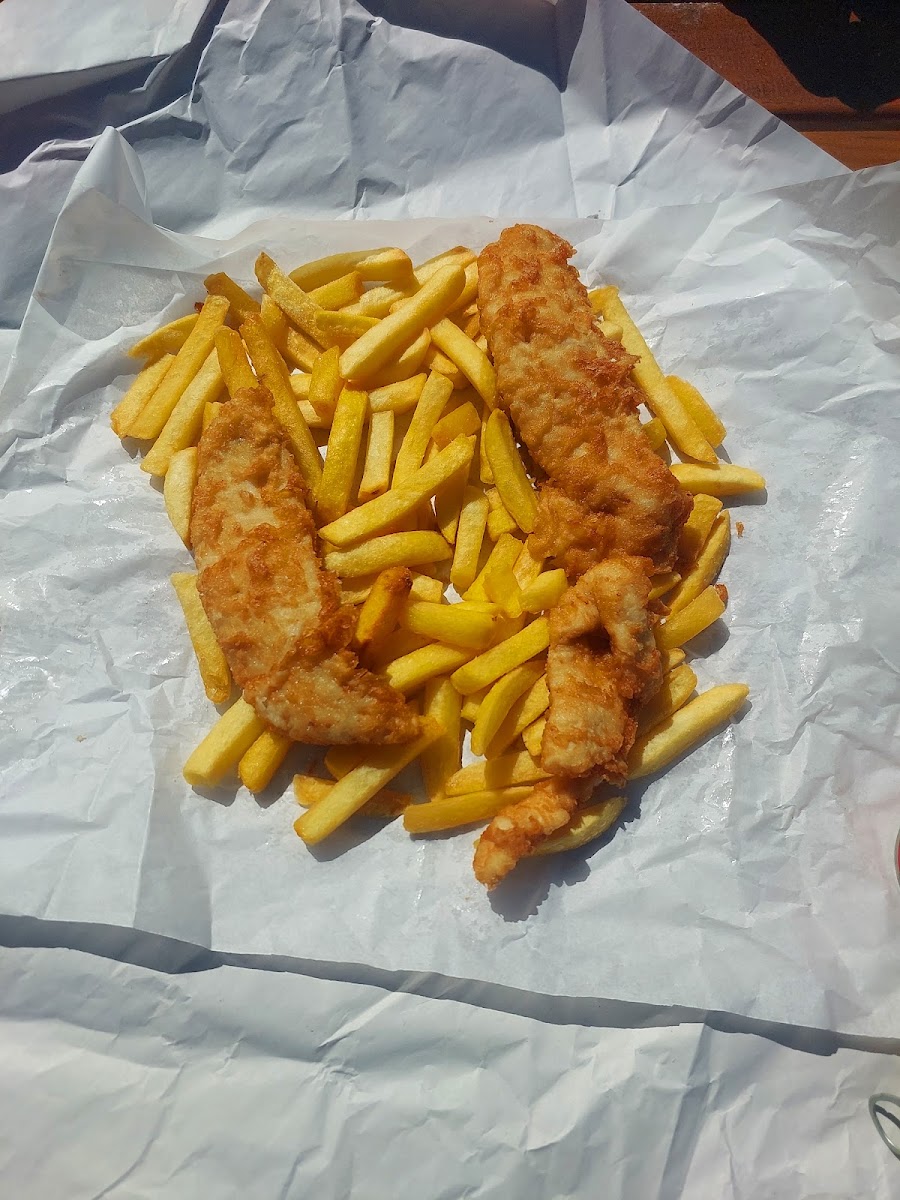 Snappers Fish and Chips Photo 5