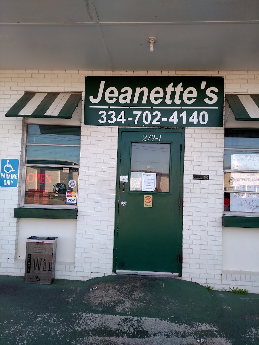 Charlotte's Restaurant