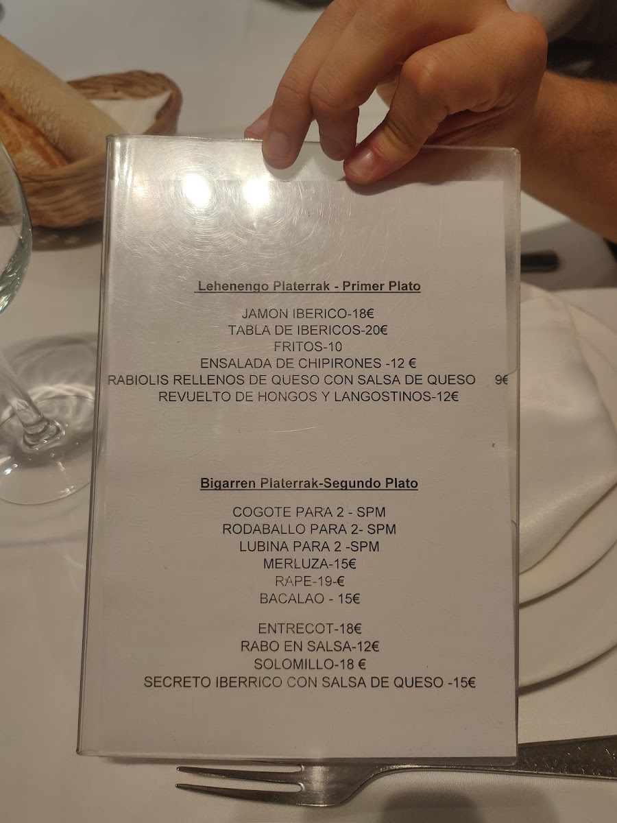 Restaurante Erreka jatetxea Photo Menu 4