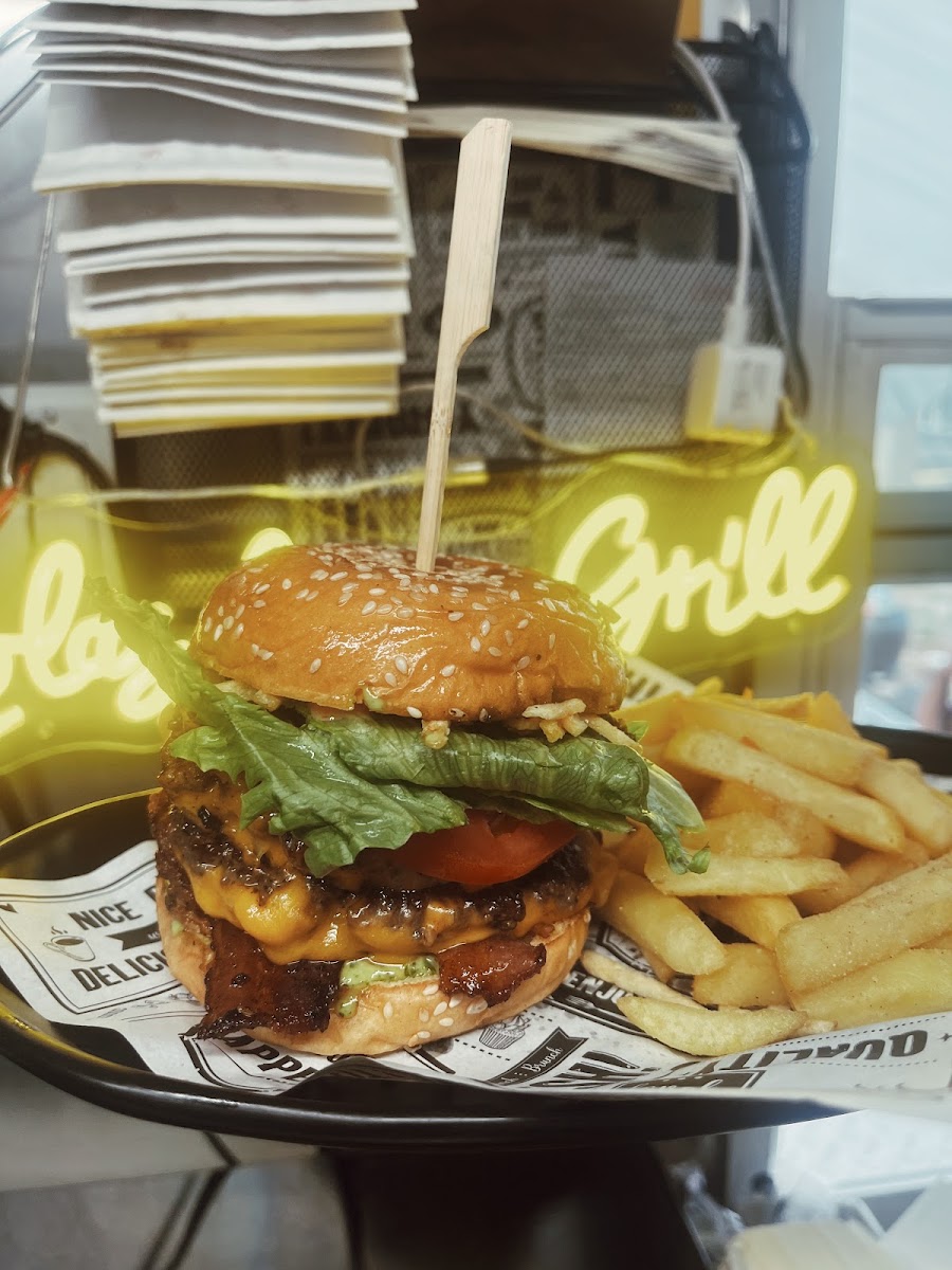 Lola’s Arepa Grill Photo 7
