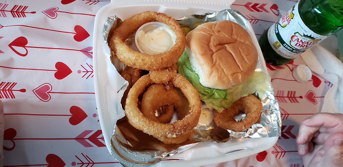 Two Sister’s Diner Photo 7