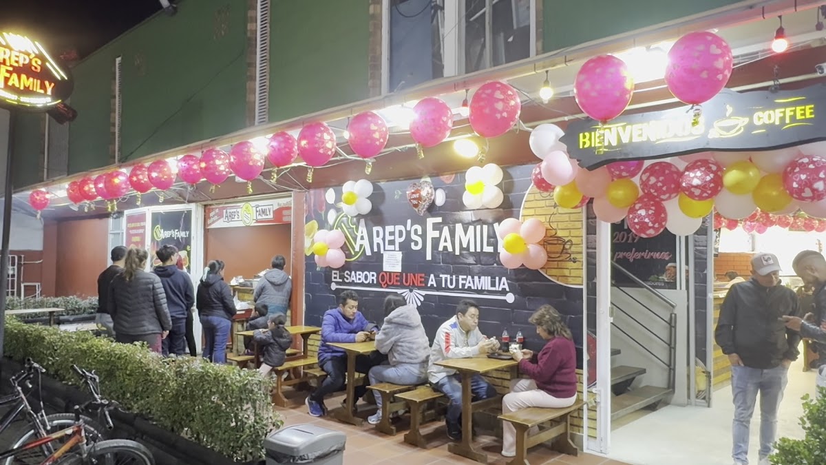 Arep's Family Photo 2