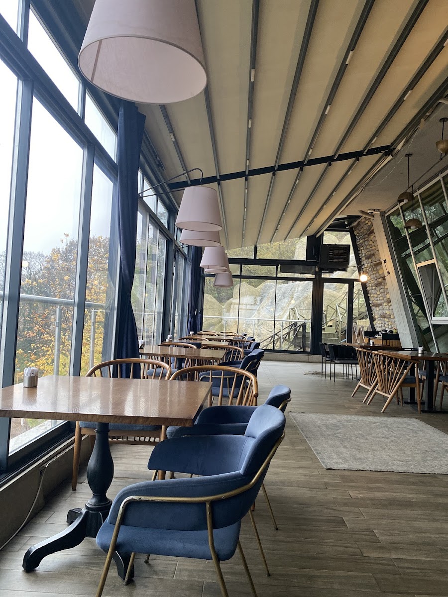Benne Hill Waterfall Cafe