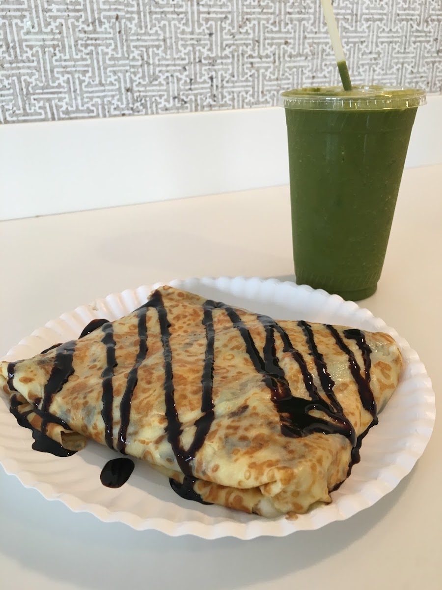 Peachy's Smoothie Cafe Photo 6