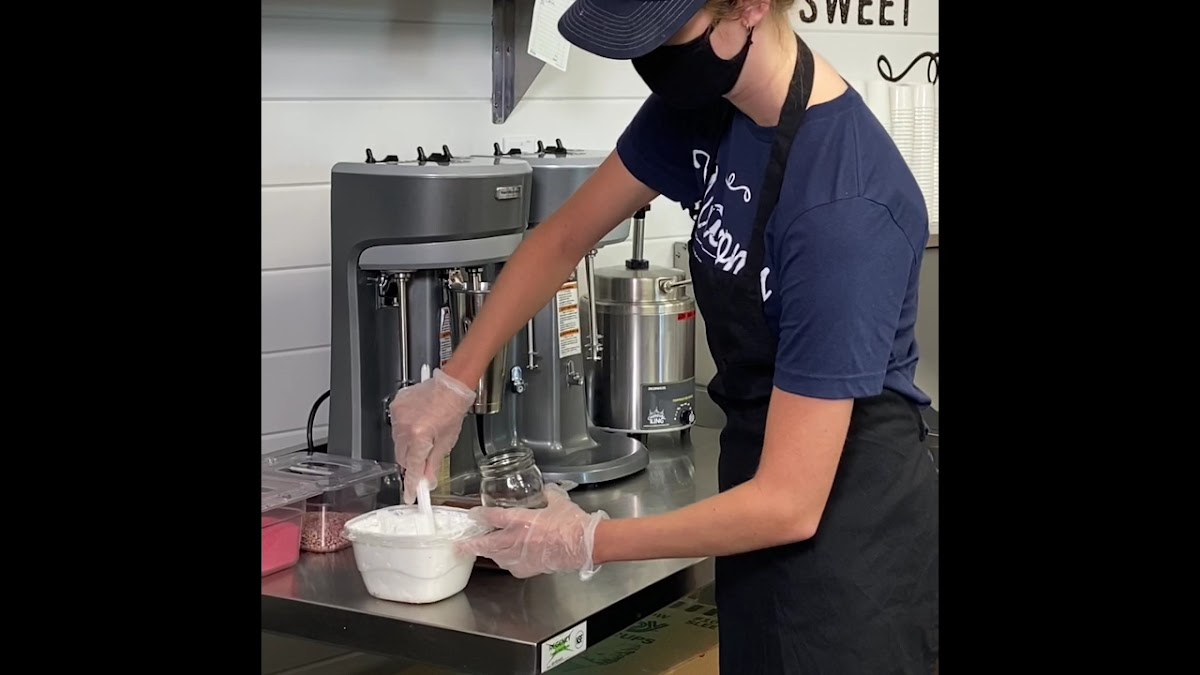 Mason's Sweet Shoppe Photo 2
