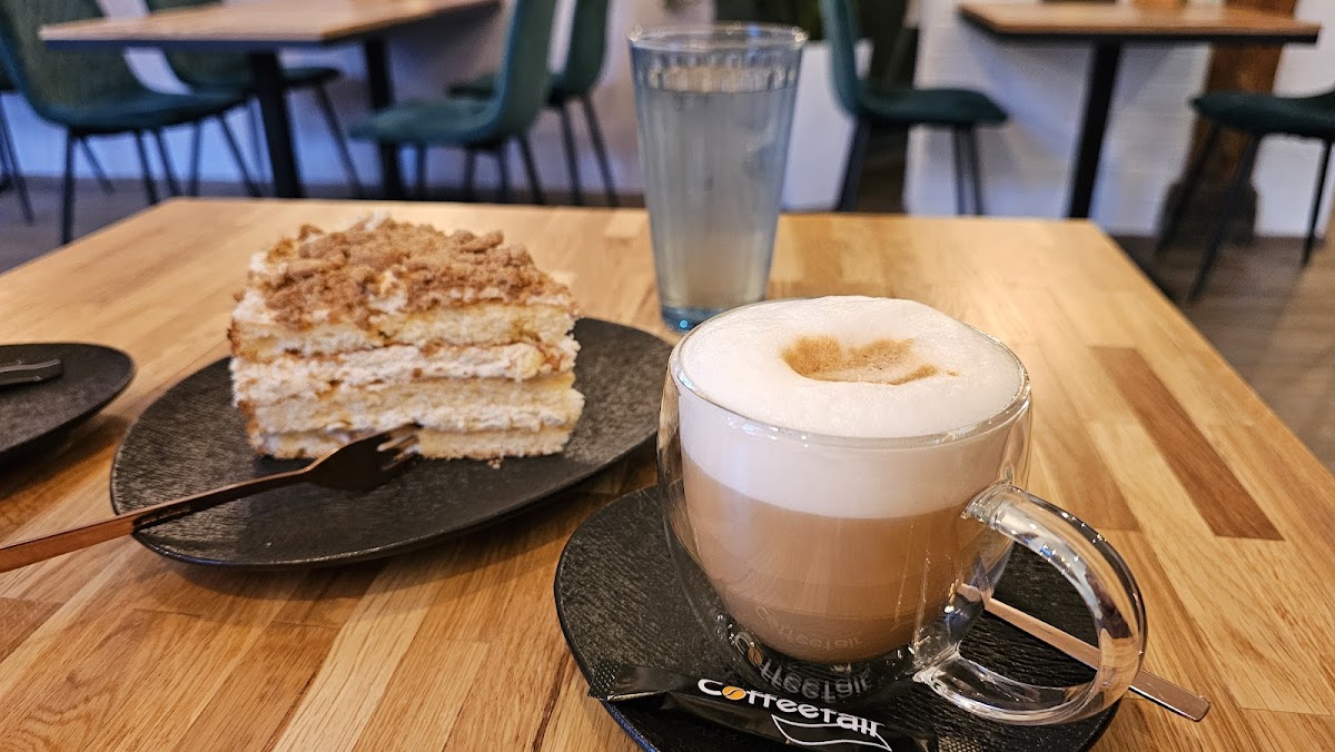 Mocca Café & Bar Photo 10