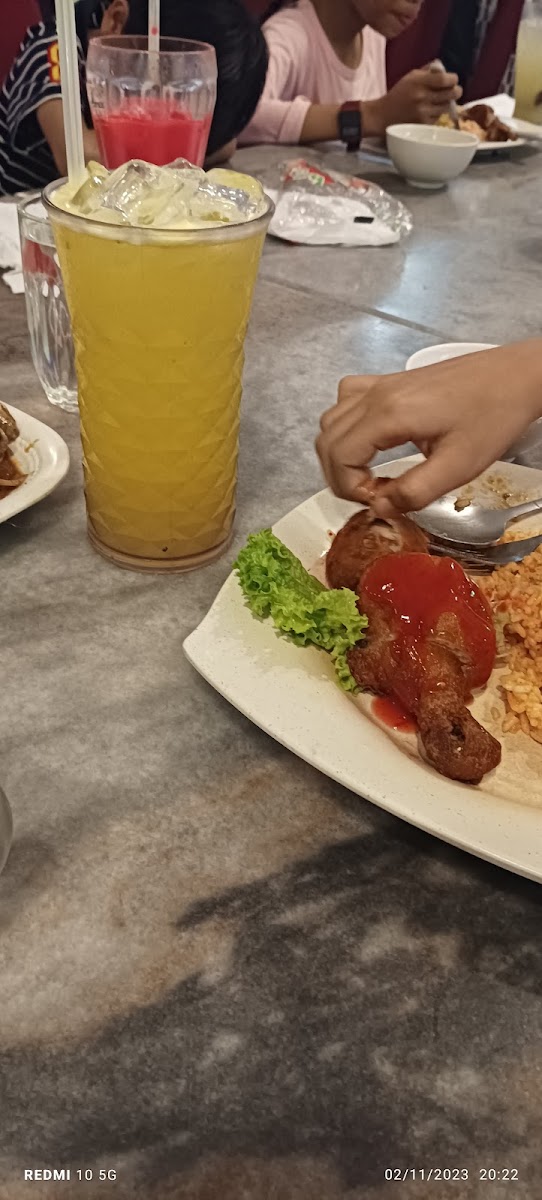 Sawadee Tomyam Restaurant Photo 5