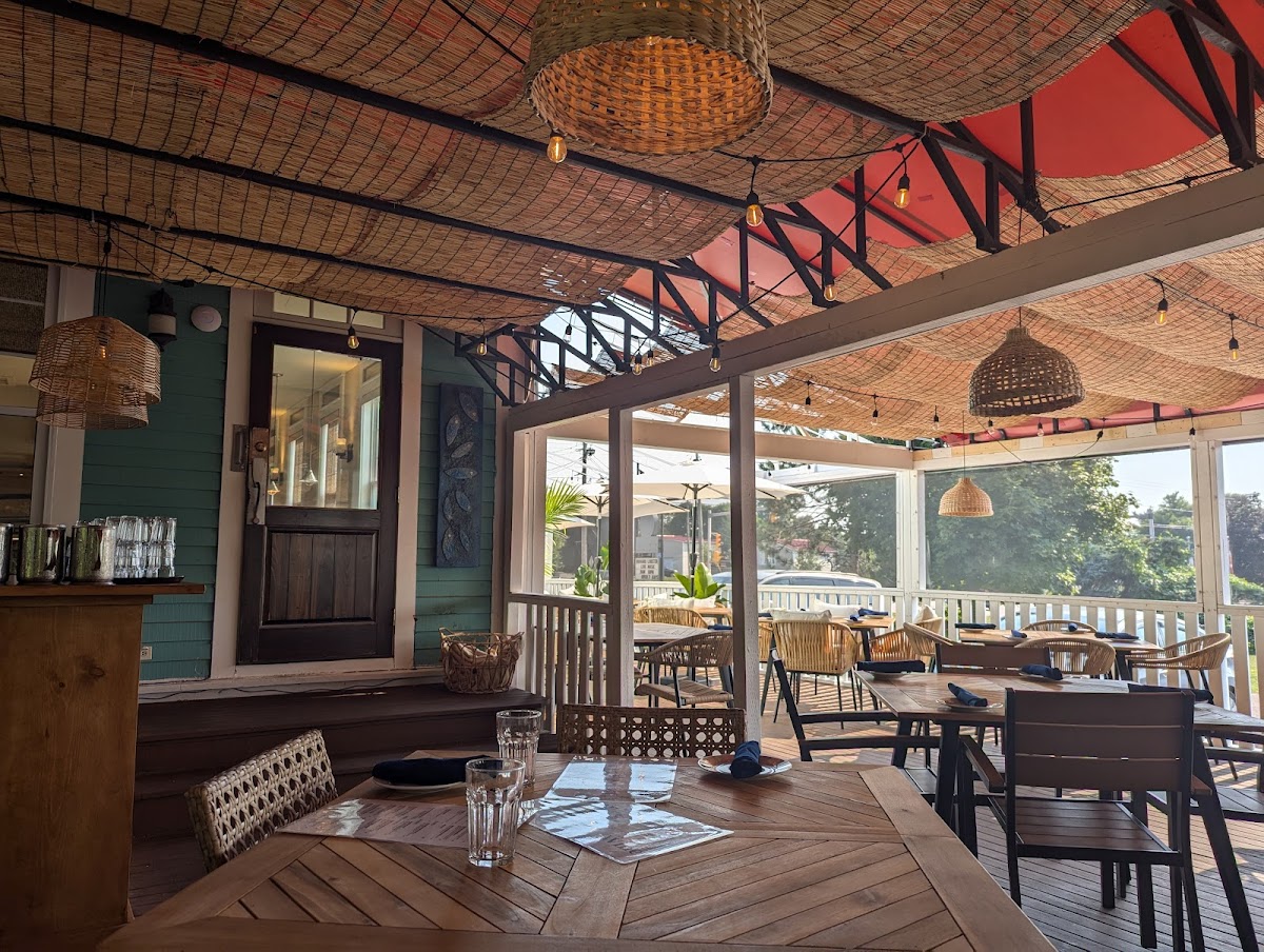 Blue Lobster Cafe + Kitchen & Lounge