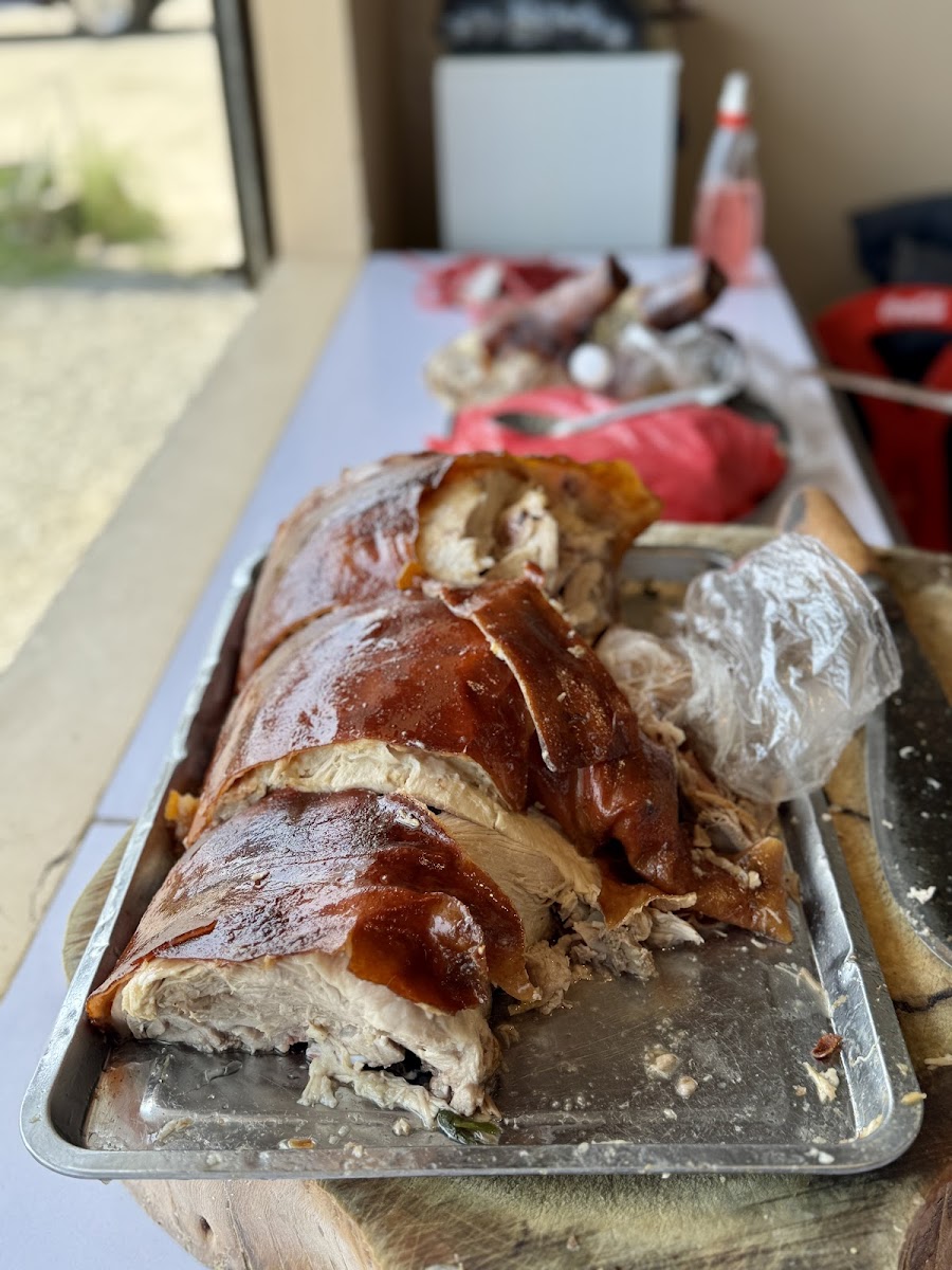 Apo ni Bebie's Lechon Photo 8