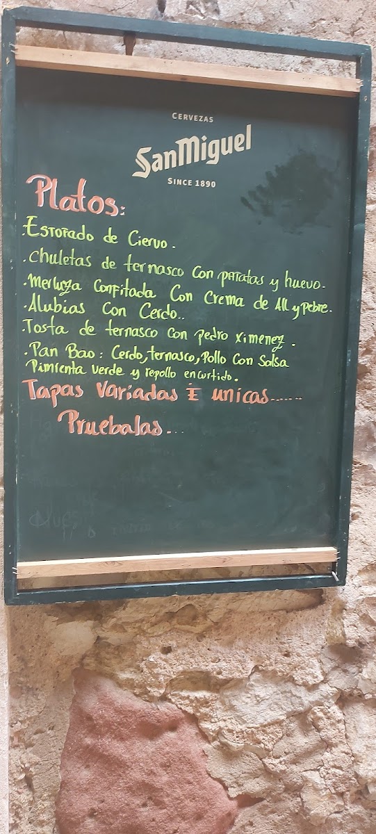 La Cueva de los Dos Photo Menu 9